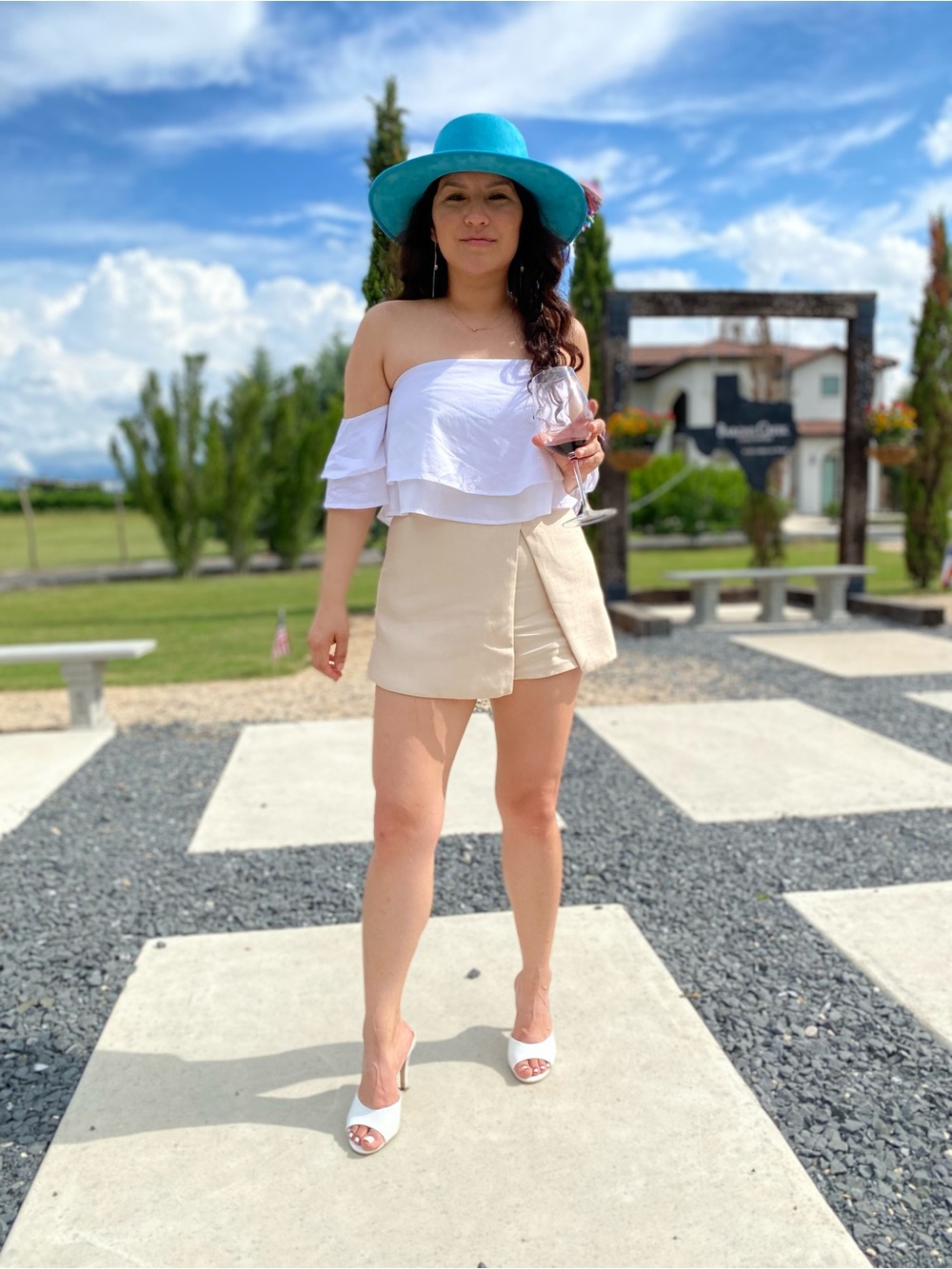 DO+BE Cream Asymmetrical Wrap Skort - Picture 2 of 7
